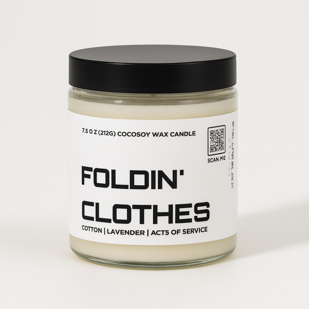Foldin' Clothes | Candle